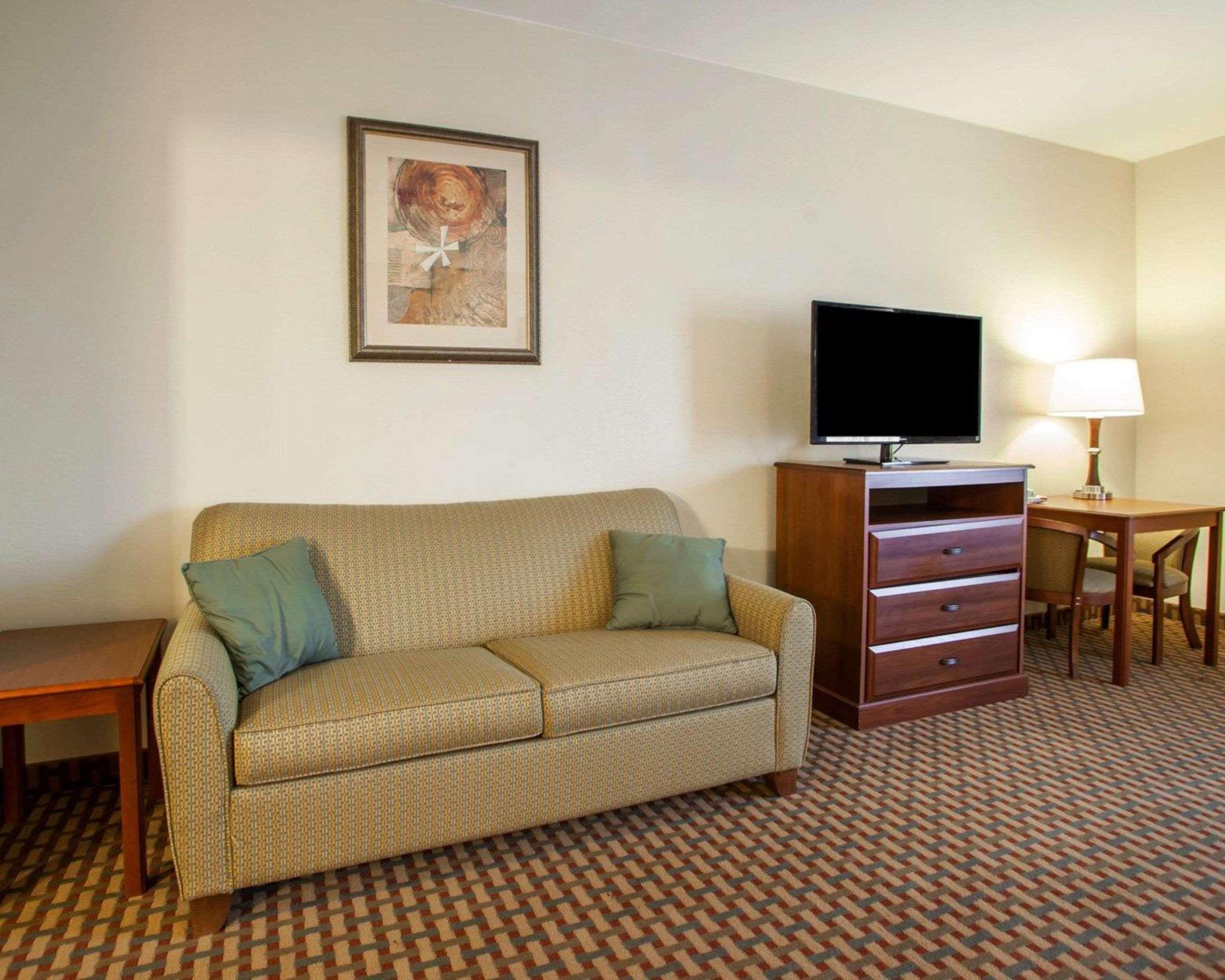 Comfort Inn & Suites Harrisonville Exterior foto