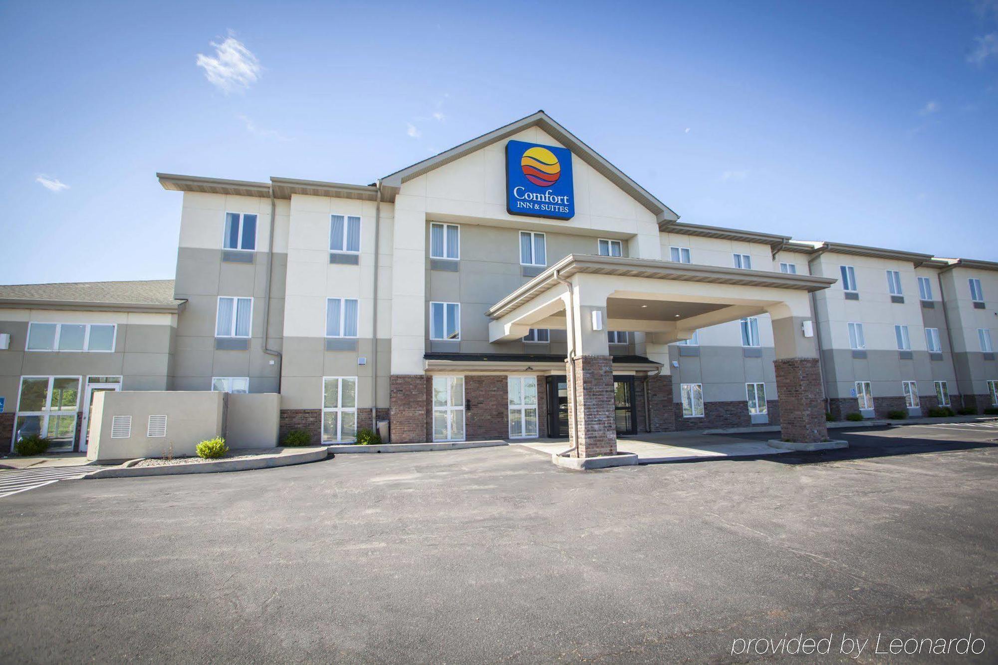 Comfort Inn & Suites Harrisonville Exterior foto