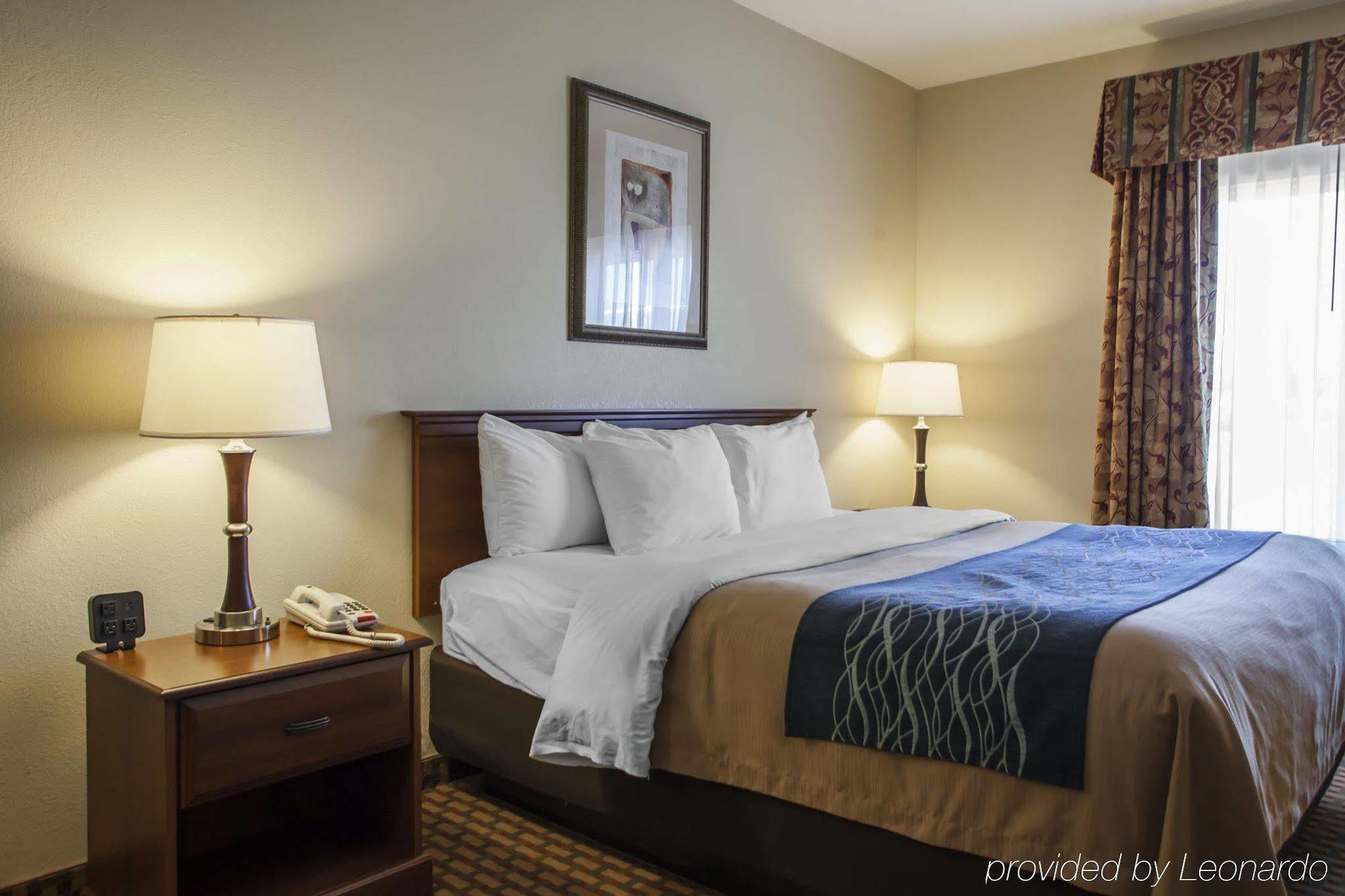 Comfort Inn & Suites Harrisonville Exterior foto