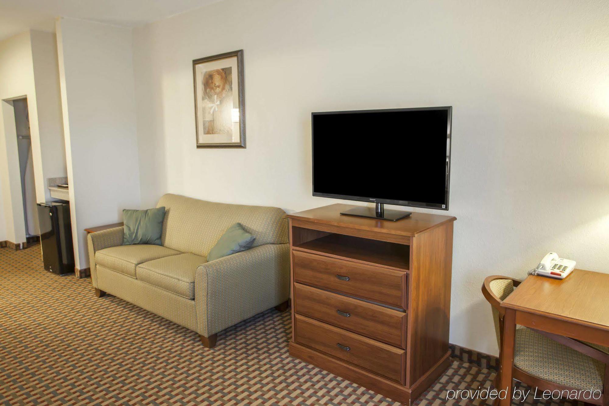 Comfort Inn & Suites Harrisonville Exterior foto